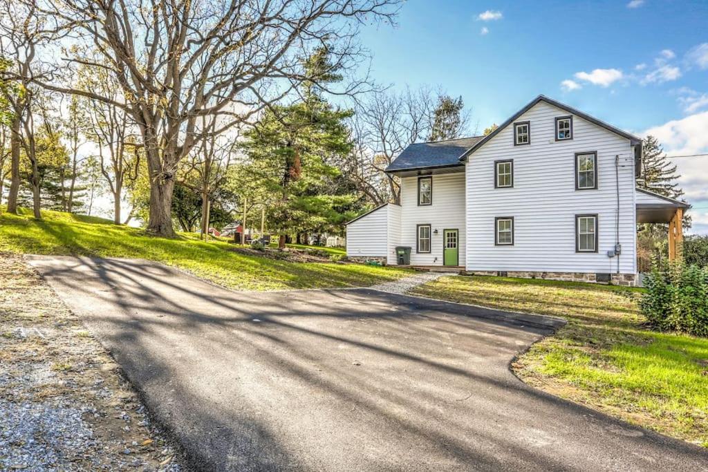 Beautiful Farmhouse Close To Lanc Hershey Etown Mount Joy 外观 照片